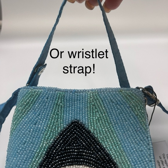 SOLD OUT - Beaded Shark Design Crossbody Club Bag - Picture 11 of 15